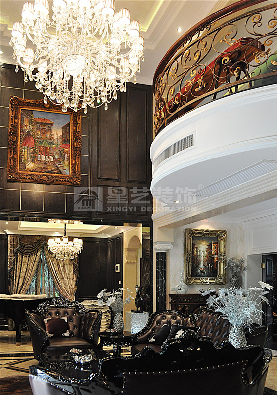 新天地豪景园700平新欧式古典客厅装修实景图