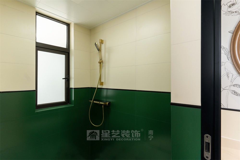 星海银沙100平中古风卫生间装修实景