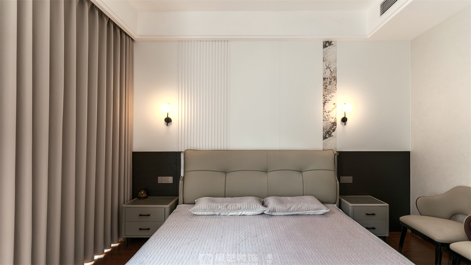 建发五象印月300平现代轻奢卧室装修效果图