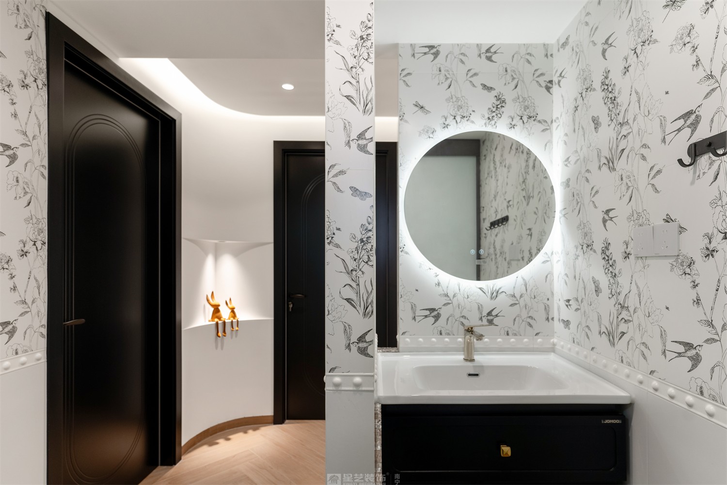 华润中山府113平法式中古卫生间装修完工实景图